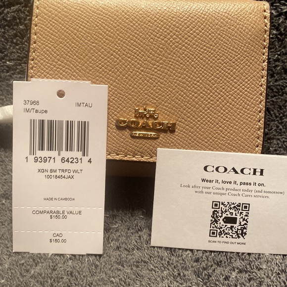 NWT Coach Crossgrain Leather Trifold Small Wallet - Picture 8 of 8